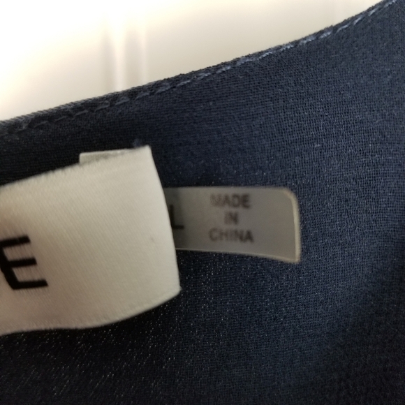 Do+BE Cropped Top Shirt Shoulder Cut Out Off Shoulder Womens Large Long Sleeve - Picture 5 of 10